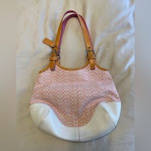 EUC Coach Signature Pink Hand Bag